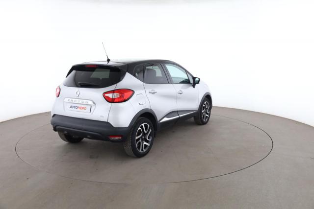 Renault Captur image 9