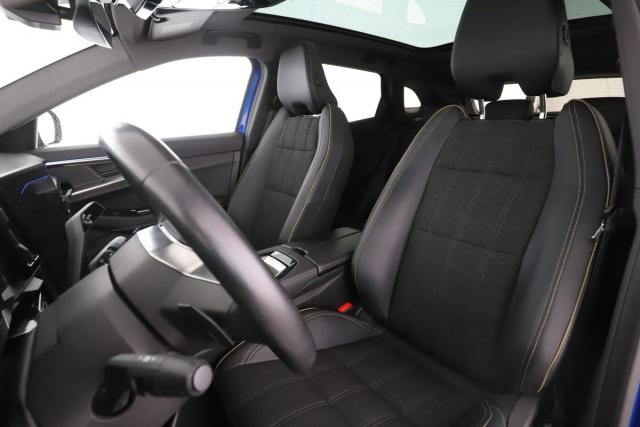 Renault Austral image 8