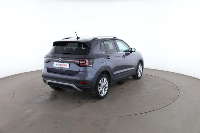 Volkswagen T-Cross image 8