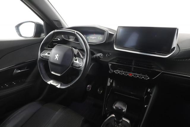 Peugeot 2008 image 3