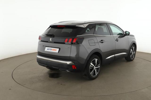 Peugeot 3008 image 2