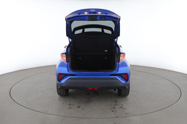 Toyota C-Hr image 9
