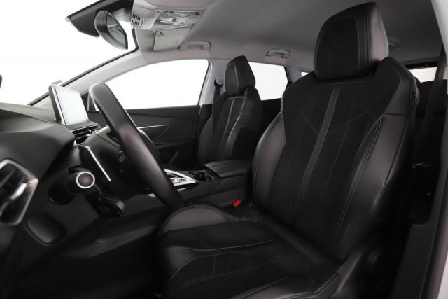 Peugeot 3008 image 6