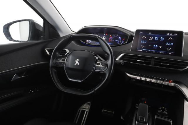 Peugeot 3008 image 8