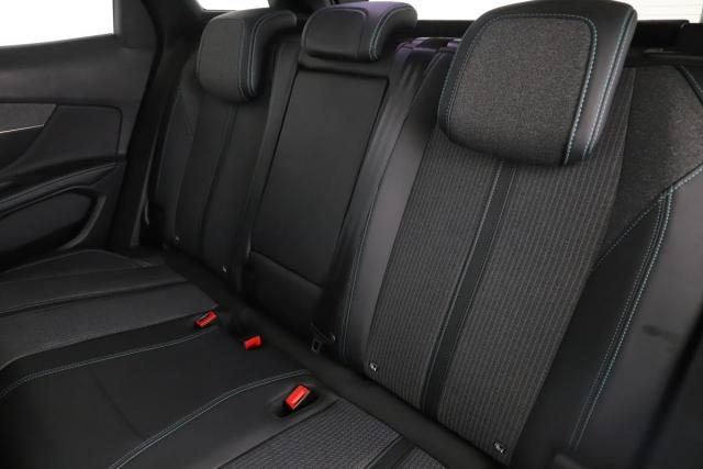 Peugeot 3008 image 4