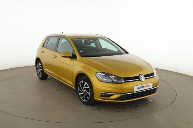 Volkswagen Golf image 3