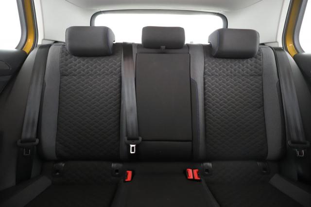 Volkswagen Golf image 1