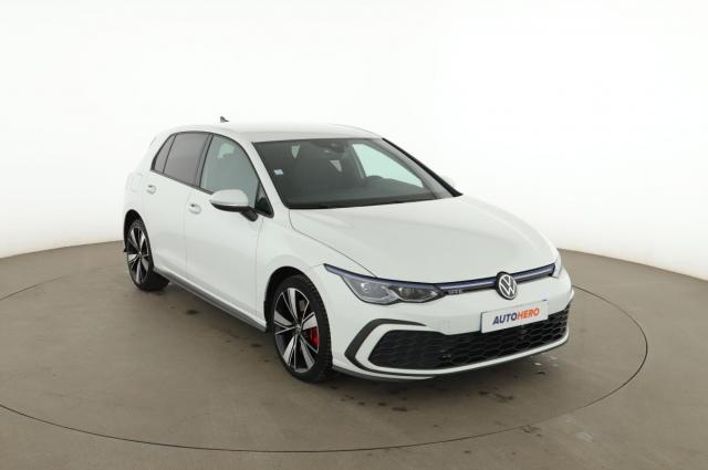 Volkswagen Golf image 1