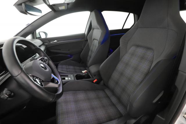 Volkswagen Golf image 7