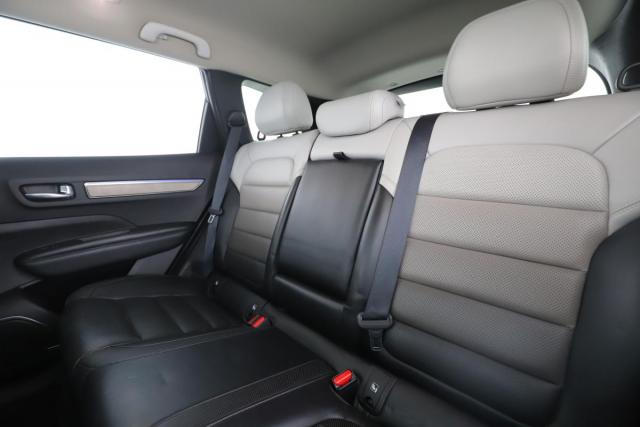 Renault Koleos image 9