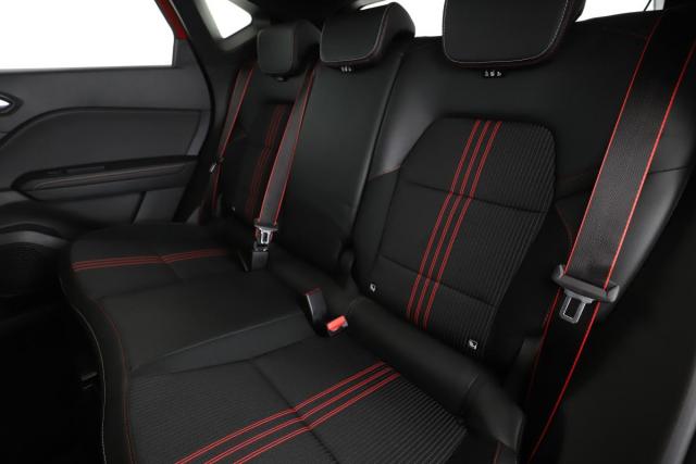 Renault Captur image 9