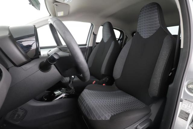 Peugeot 108 image 5