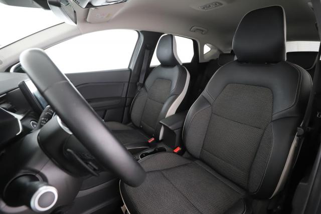 Renault Captur image 2