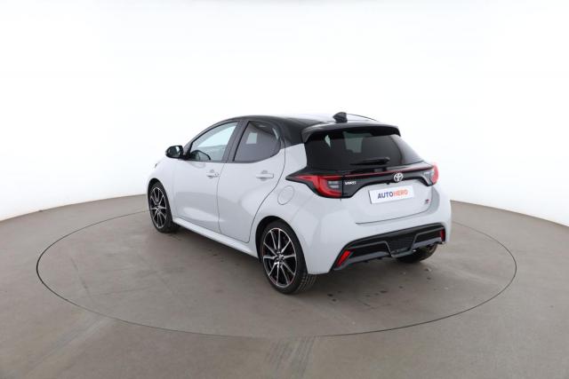 Toyota Yaris image 8