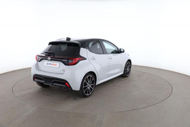 Toyota Yaris image 5