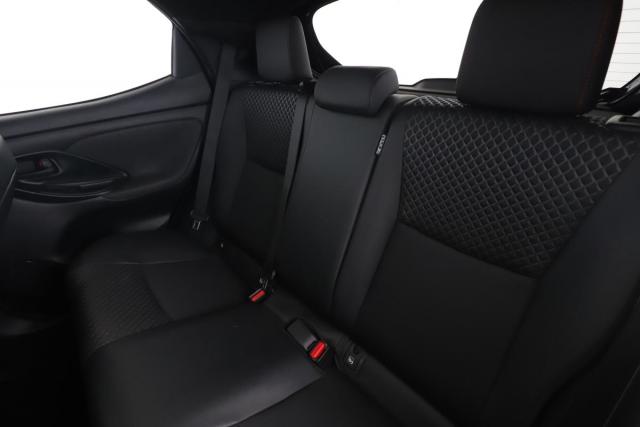 Toyota Yaris image 2