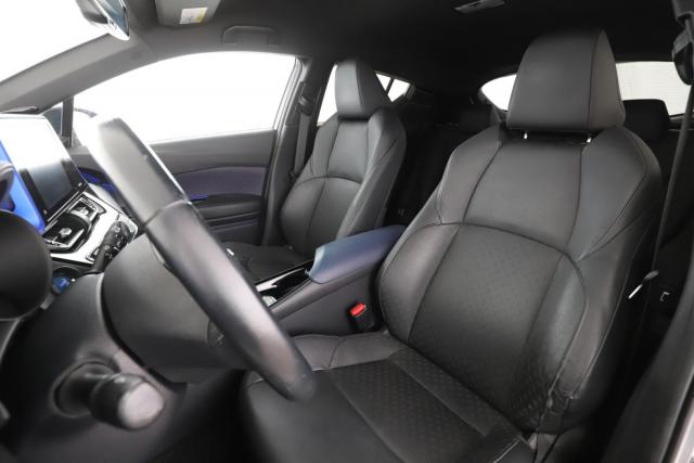 Toyota C-Hr image 4