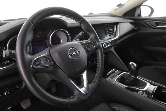 Opel Insignia image 3
