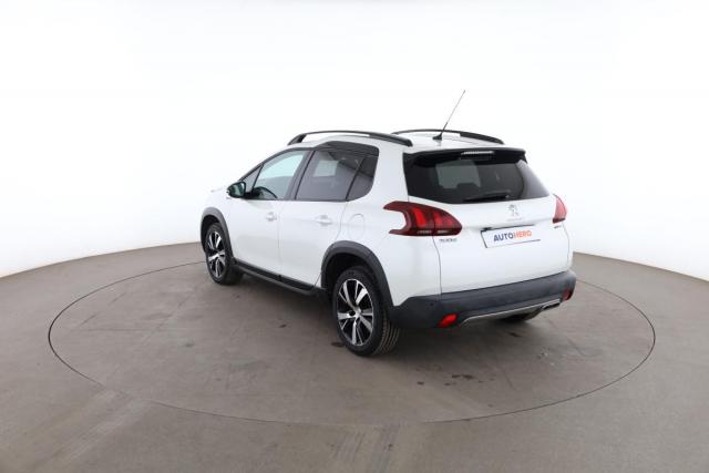 Peugeot 2008 image 3
