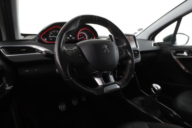 Peugeot 2008 image 5