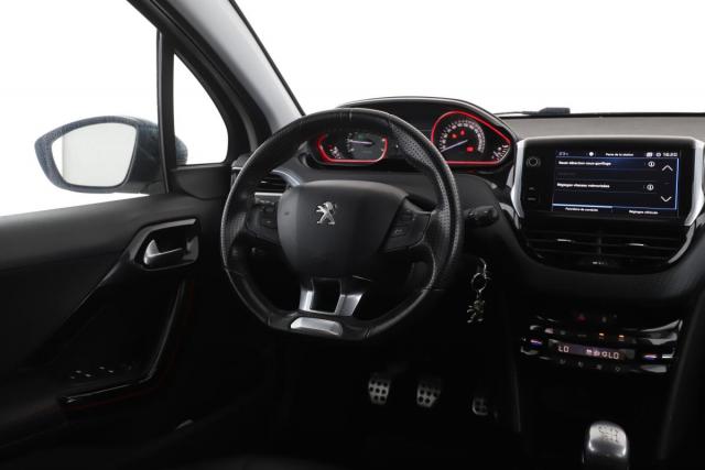 Peugeot 2008 image 4
