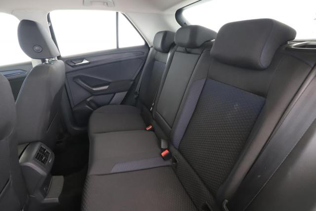 Volkswagen T-Roc image 3