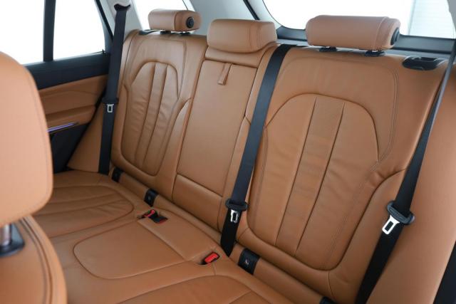 Bmw X5 image 8