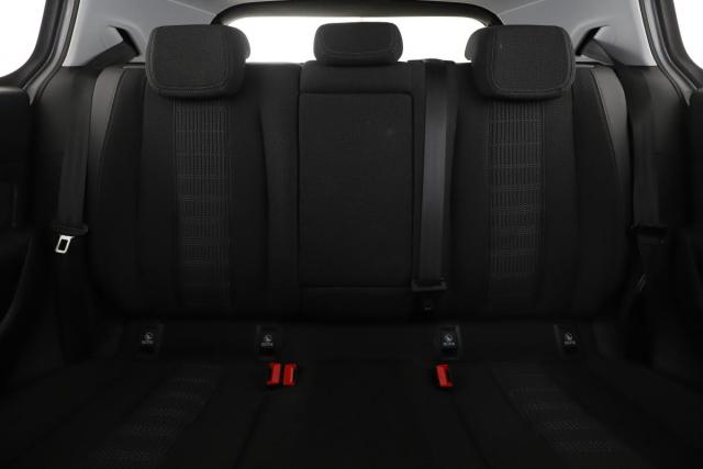 Peugeot 308 image 8