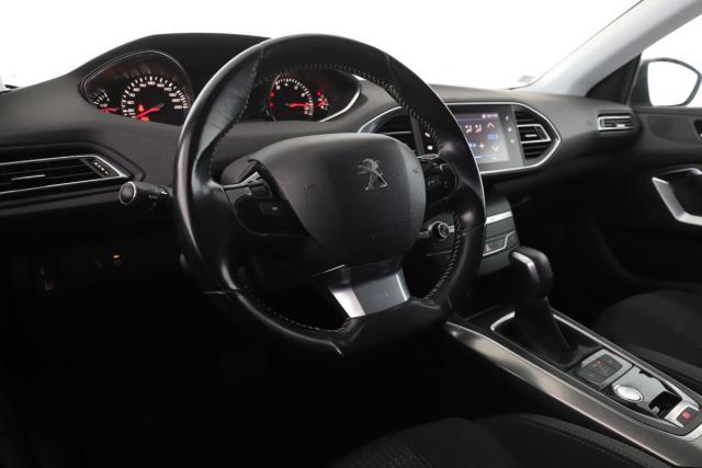 Peugeot 308 image 7