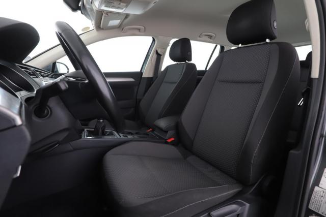 Volkswagen Passat Sw image 7