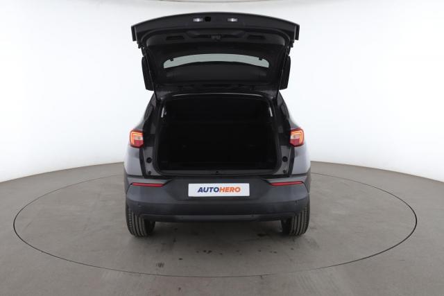 Opel Grandland X image 1