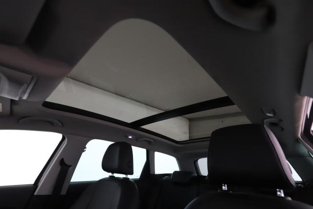 Seat Leon image 1
