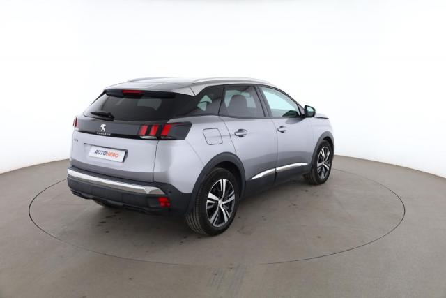 Peugeot 3008 image 3