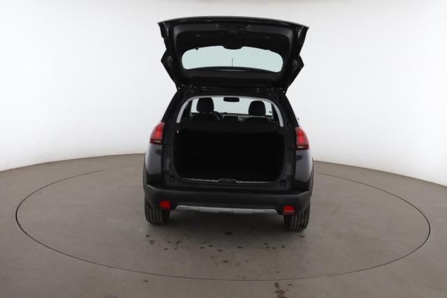 Peugeot 2008 image 8