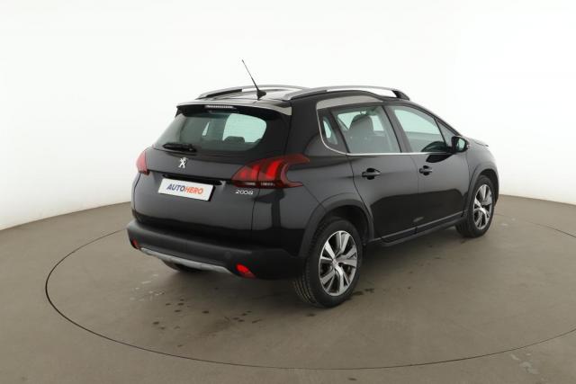 Peugeot 2008 image 9