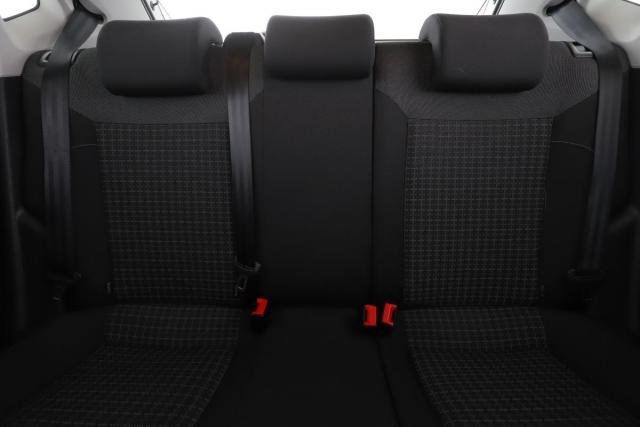 Volkswagen Polo image 8
