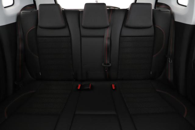 Peugeot 2008 image 9