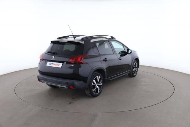 Peugeot 2008 image 6