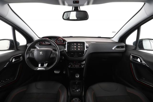 Peugeot 2008 image 5