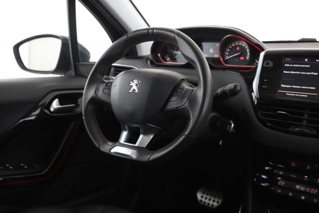 Peugeot 2008 image 1