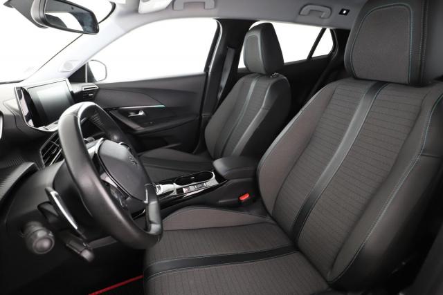 Peugeot 2008 image 7