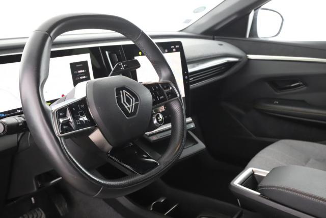 Renault Mégane E-Tech image 7