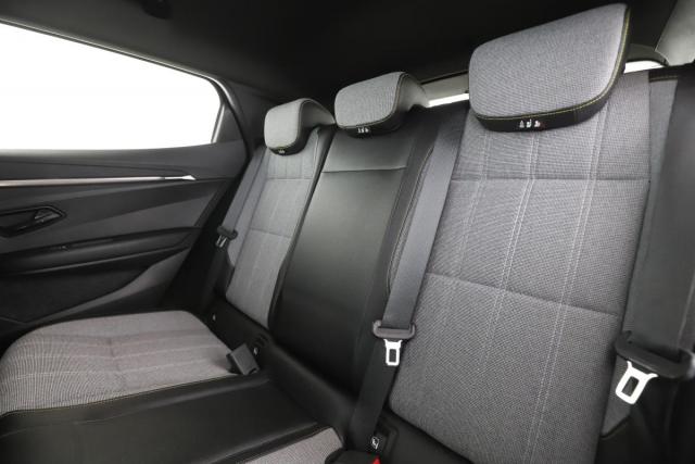Renault Mégane E-Tech image 9