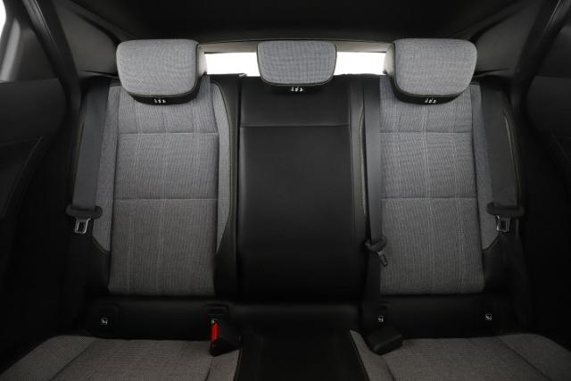 Renault Mégane E-Tech image 8