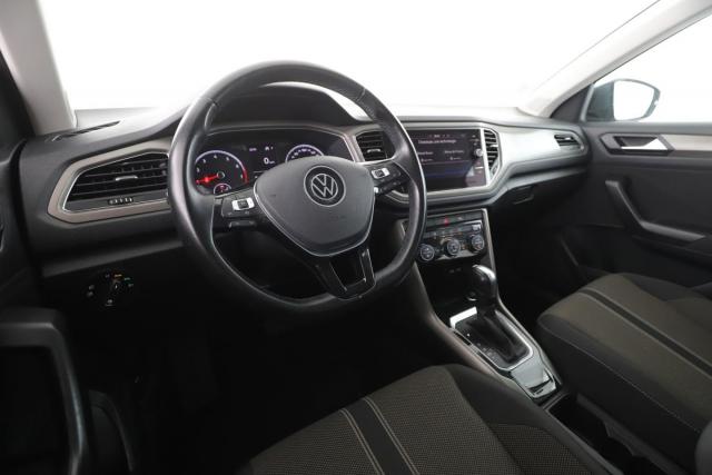 Volkswagen T-Roc image 3