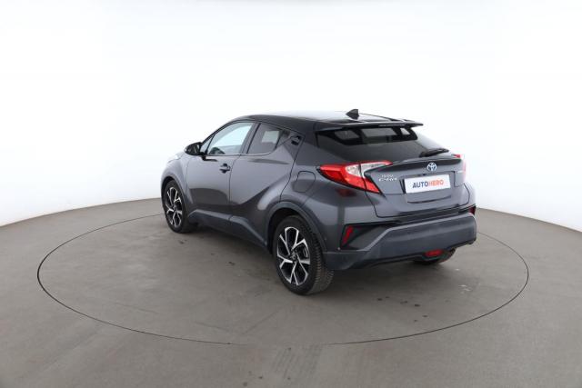 Toyota C-Hr image 1
