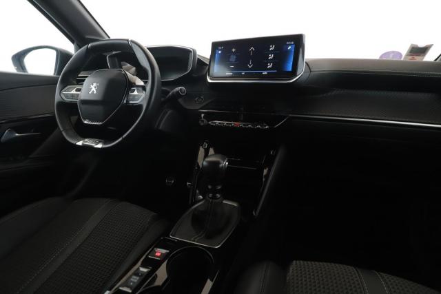 Peugeot 208 image 3
