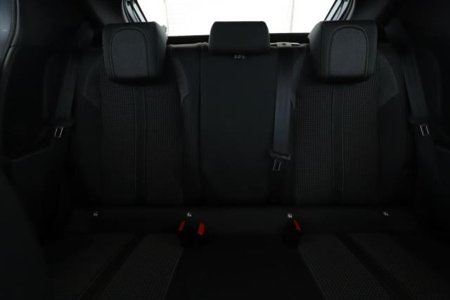 Peugeot 208 image 5
