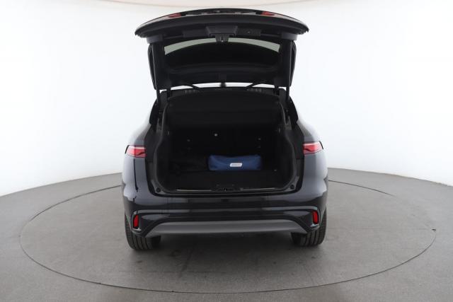 Jaguar F-Pace image 3