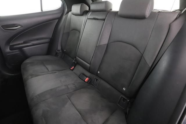 Lexus Ux image 9